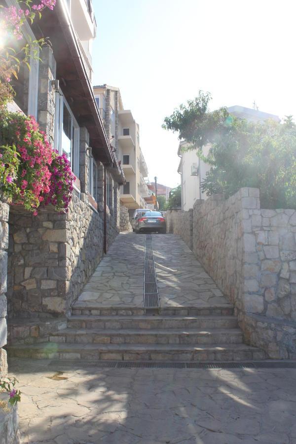 Anna Apartment Utjeha Dış mekan fotoğraf