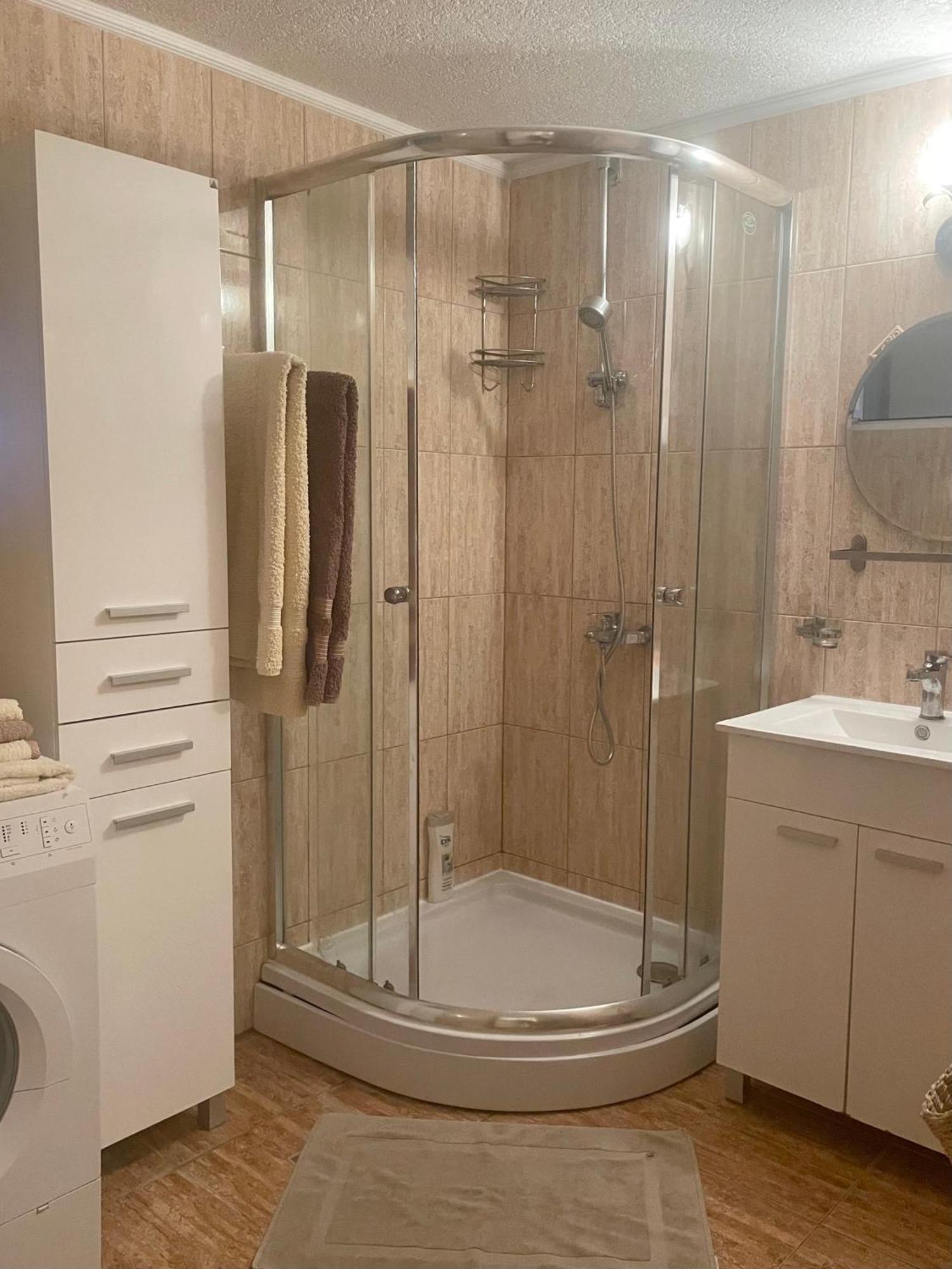 Anna Apartment Utjeha Dış mekan fotoğraf