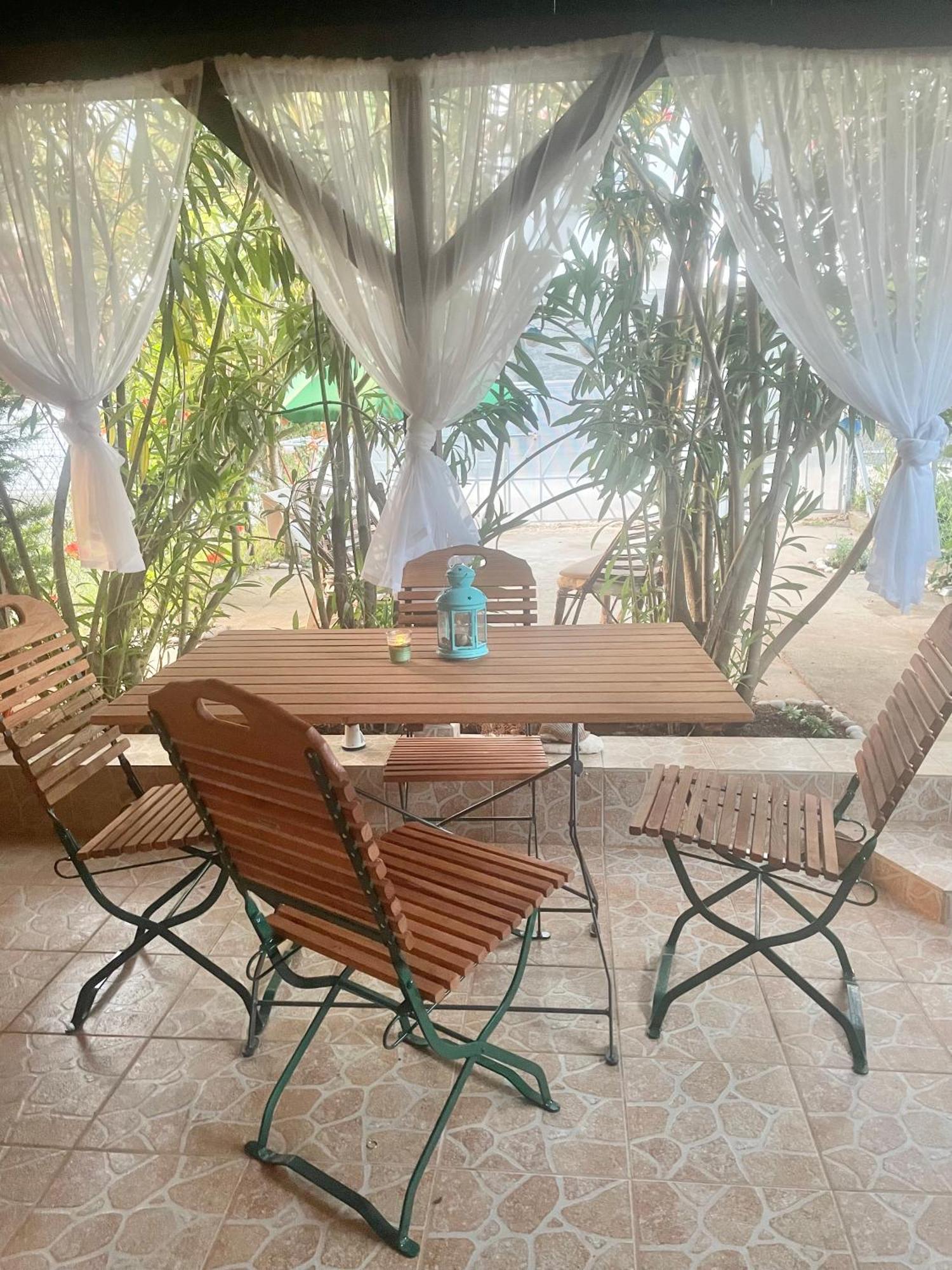 Anna Apartment Utjeha Dış mekan fotoğraf
